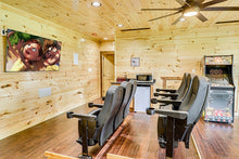 Load image into Gallery viewer, Christmas in the Smokies #2025-272

